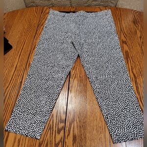 Lane Bryant Black and White Modernist Collection Crop Pants